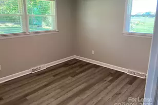 1697 Morningside Dr, Newton, NC 28658 - Photo 21