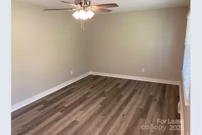 1697 Morningside Drive, Newton, NC 28658 - Photo 7