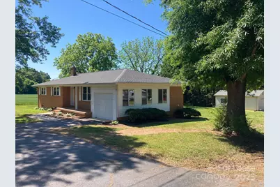 1697 Morningside Drive, Newton, NC 28658 - Photo 3