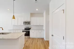 401 Hendley Dr, York, SC 29745 - Photo 5