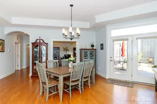 2206 Lincolnshire Ln, Waxhaw, NC 28173 - Photo 9