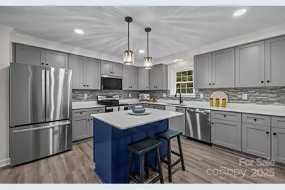 215 McCoy Cove, Black Mountain, NC 28711 - Photo 3