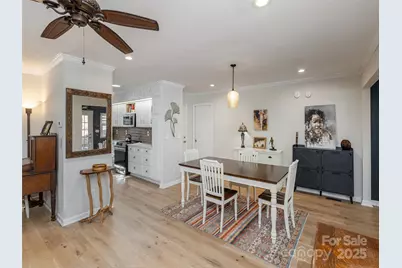 128 Camellia Way, Laurel Park, NC 28739 - Photo 9