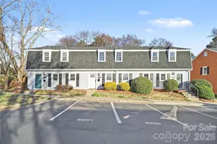 8001 Regent Park Ln, Charlotte, NC 28210 - Photo 3