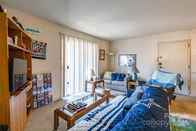 833 Farmhurst Drive, Charlotte, NC 28217 - Photo 5