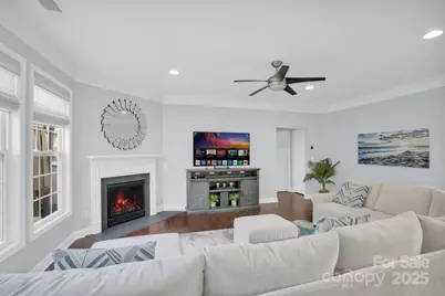 9208 Inverness Bay Road, Charlotte, NC 28278 - Photo 5