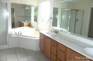 1830 Hall Ave, Charlotte, NC 28205 - Photo 17