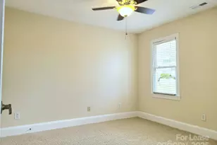 1830 Hall Ave, Charlotte, NC 28205 - Photo 21