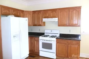 1830 Hall Ave, Charlotte, NC 28205 - Photo 7