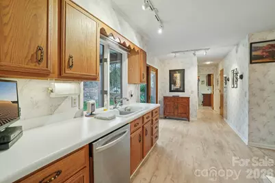 19 Hickory Court Lane, Hendersonville, NC 28792 - Photo 13