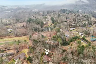 19 Hickory Ct Ln, Hendersonville, NC 28792 - Photo 47