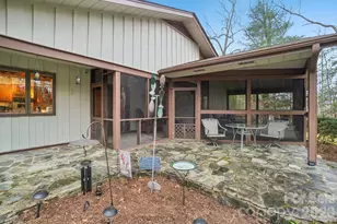 19 Hickory Ct Ln, Hendersonville, NC 28792 - Photo 31