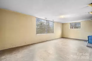 1177 2nd St Pl SE, Hickory, NC 28602 - Photo 19