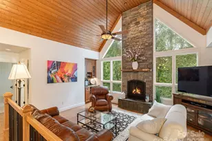 210 Black Oak Ln, Hendersonville, NC 28791 - Photo 9