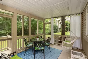 210 Black Oak Ln, Hendersonville, NC 28791 - Photo 37