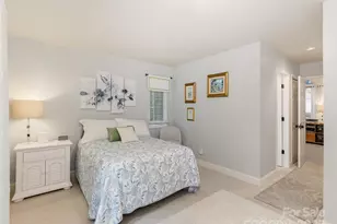 210 Black Oak Ln, Hendersonville, NC 28791 - Photo 25