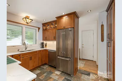 210 Black Oak Lane, Hendersonville, NC 28791 - Photo 19