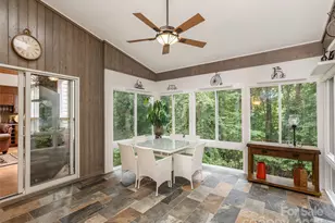 210 Black Oak Ln, Hendersonville, NC 28791 - Photo 15