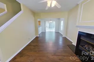 9550 Scotland Hall Ct, Charlotte, NC 28277 - Photo 3