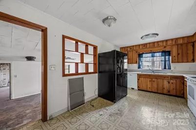 228 Grove Street, Brevard, NC 28712 - Photo 15