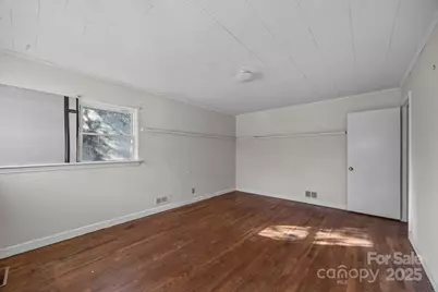 228 Grove Street, Brevard, NC 28712 - Photo 11