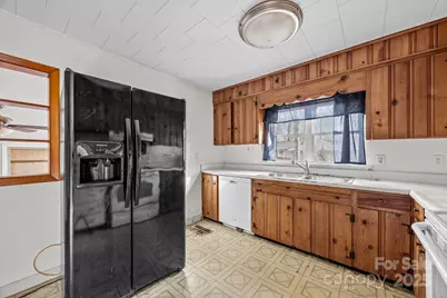 228 Grove Street, Brevard, NC 28712 - Photo 17