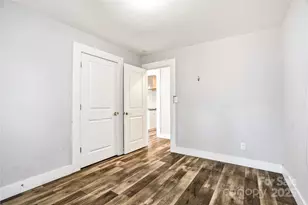 3819 Langley Rd, Charlotte, NC 28215 - Photo 11