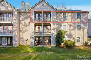 6146 Meadow Rose Ln, Charlotte, NC 28215 - Photo 1