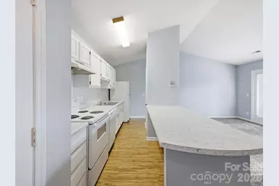 6146 Meadow Rose Lane, Charlotte, NC 28215 - Photo 15