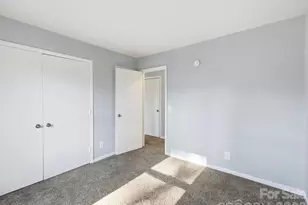 6146 Meadow Rose Ln, Charlotte, NC 28215 - Photo 23