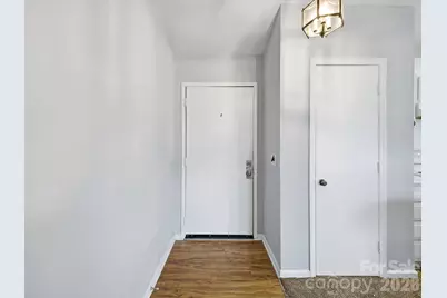 6146 Meadow Rose Lane, Charlotte, NC 28215 - Photo 7