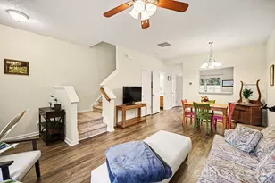 8048 Stoneham Ct, Matthews, NC 28105 - Photo 3