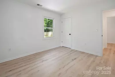 5420 Gwynne Avenue, Charlotte, NC 28205 - Photo 23