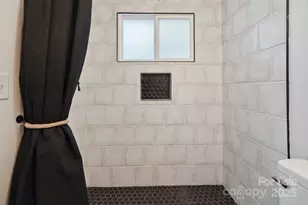 5420 Gwynne Ave, Charlotte, NC 28205 - Photo 17