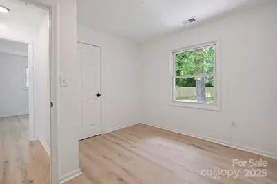 5420 Gwynne Avenue, Charlotte, NC 28205 - Photo 29
