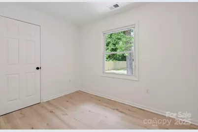 5420 Gwynne Avenue, Charlotte, NC 28205 - Photo 19