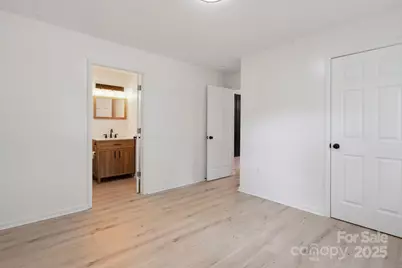 5420 Gwynne Avenue, Charlotte, NC 28205 - Photo 15