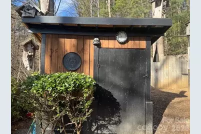 1372 Lickskillet Road, Burnsville, NC 28714 - Photo 11