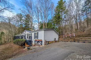 1372 Lickskillet Rd, Burnsville, NC 28714 - Photo 5