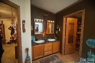 1372 Lickskillet Rd, Burnsville, NC 28714 - Photo 25