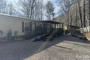 1372 Lickskillet Rd, Burnsville, NC 28714 - Photo 9