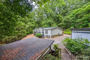 1372 Lickskillet Rd, Burnsville, NC 28714 - Photo 7