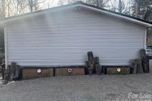 1372 Lickskillet Rd, Burnsville, NC 28714 - Photo 5