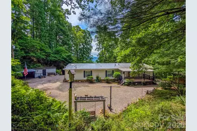 1372 Lickskillet Road, Burnsville, NC 28714 - Photo 3