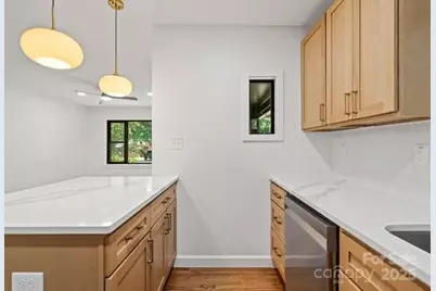 2430 Dora Drive, Charlotte, NC 28215 - Photo 5