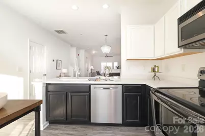 518 Donatello Avenue, Charlotte, NC 28205 - Photo 15