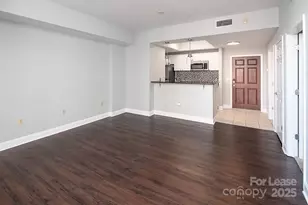 300 W 5th St, Charlotte, NC 28202 - Photo 15