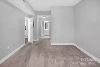 300 W 5th Street #339, Charlotte, NC 28202 - Photo 27