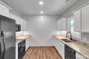 171 Peyton Elaine Rd, Clyde, NC 28721 - Photo 7