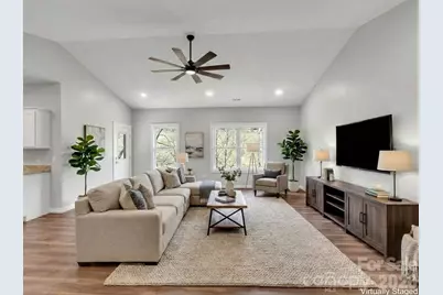 171 Peyton Elaine Road, Clyde, NC 28721 - Photo 5